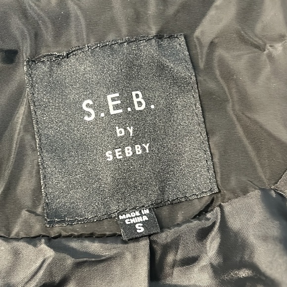 NWOT Woman’s Onion Quilted Jacket with Hood by S.E.B. By SEBBY - Picture 10 of 11